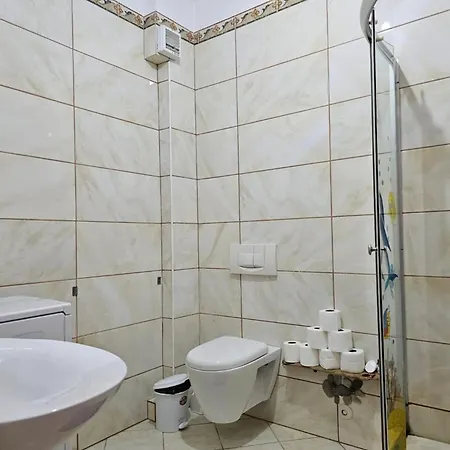 شقة Apartment In Saranda Near Sandy Beach ساراندا