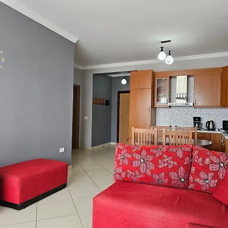 شقة Apartment In Saranda Near Sandy Beach ساراندا
